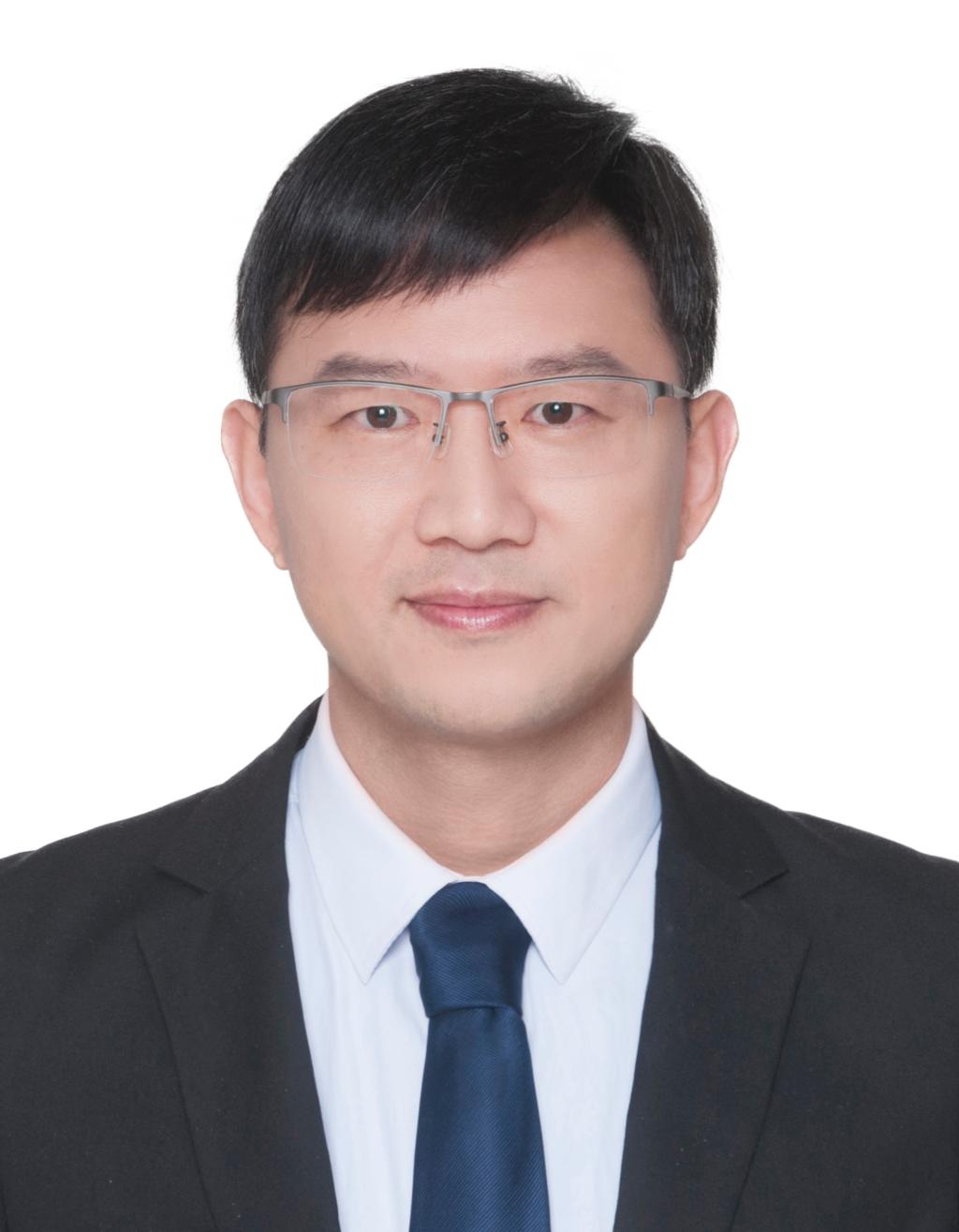 张磊